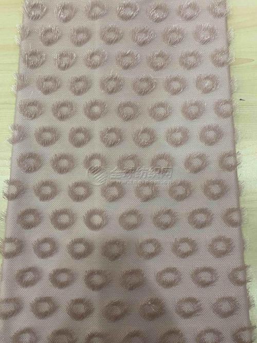 常熟市鑫利錦針紡織品 匠心織造，品質(zhì)引領(lǐng)針紡織品新風(fēng)尚